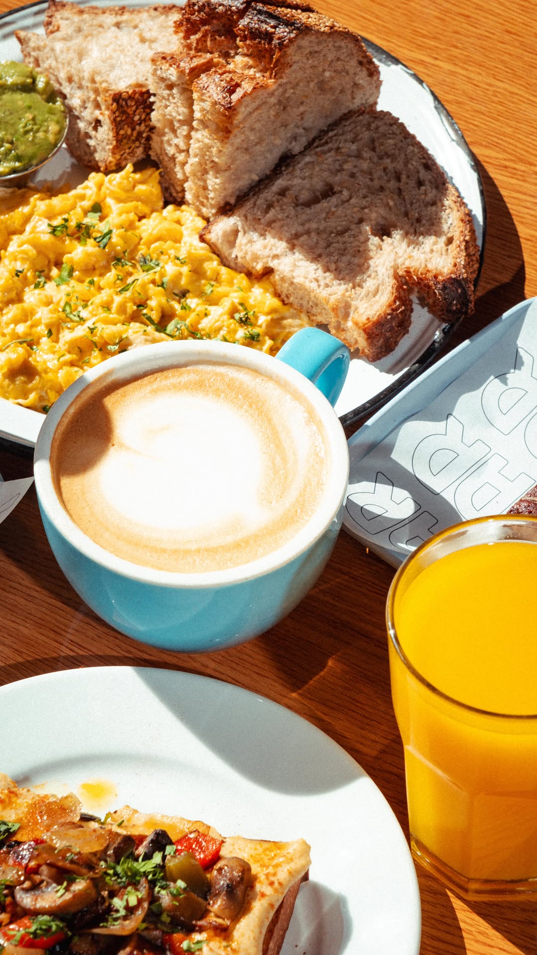 LA POPULAR Pizza y Pan