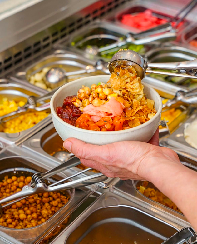 Welcome Back en acción 2